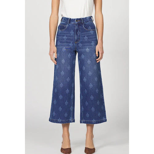 Audrey Jean | Tulip Crest - Joanna A. Boutique
