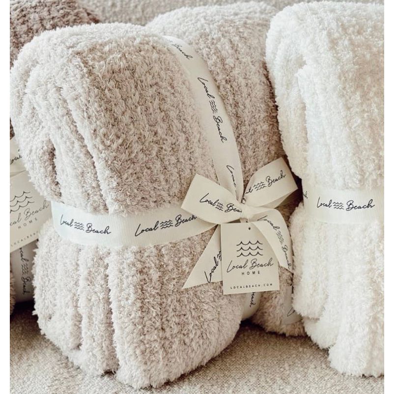 Ribbed Luxe Blanket - Joanna A. Boutique