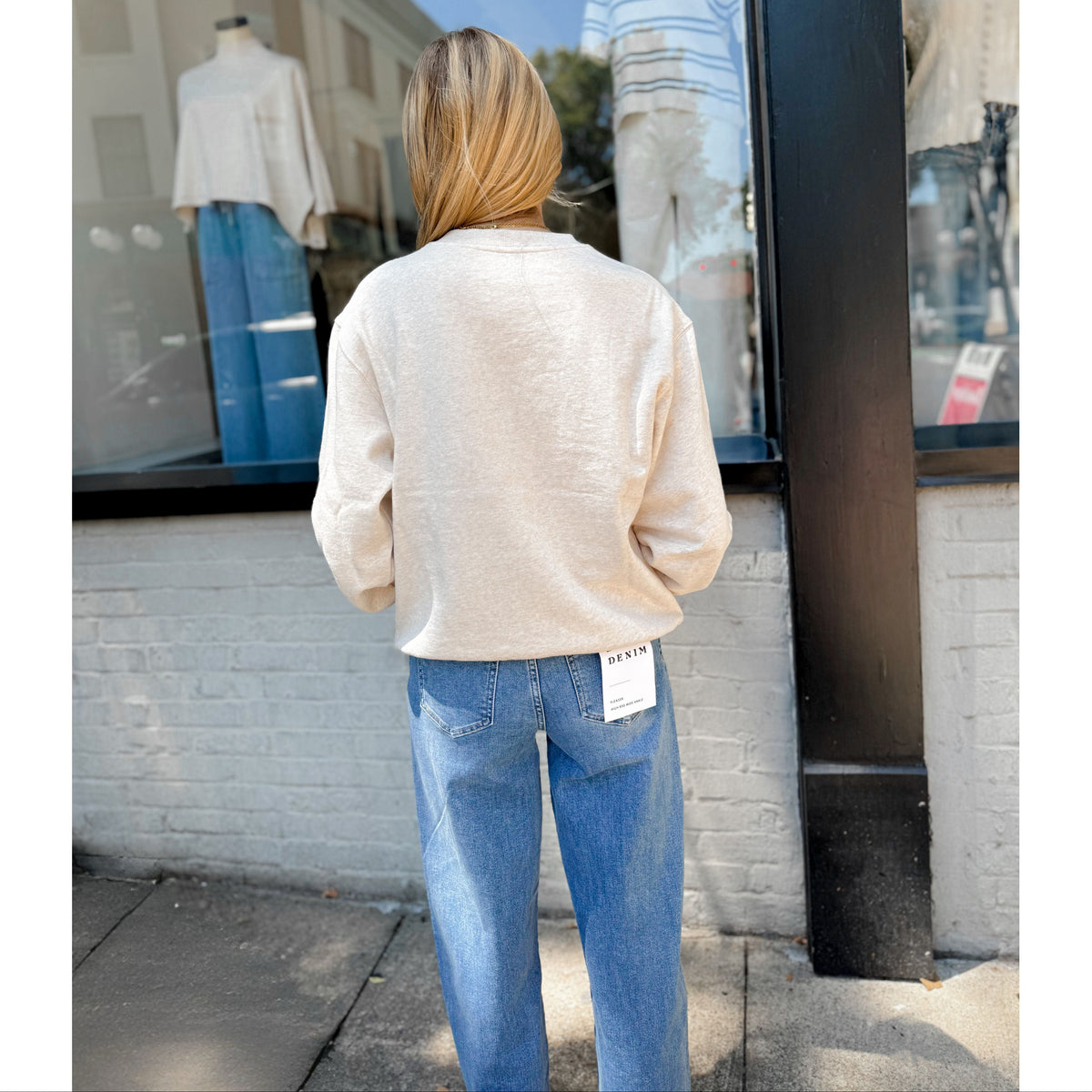 Getaway Boyfriend Sweatshirt - Joanna A. Boutique