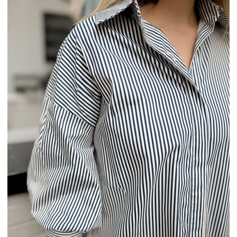 Julianna Top | Navy - Joanna A. Boutique