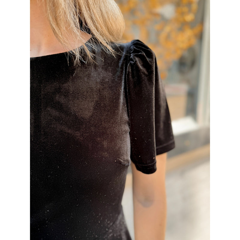 Mira Velvet Midi Dress - Joanna A. Boutique