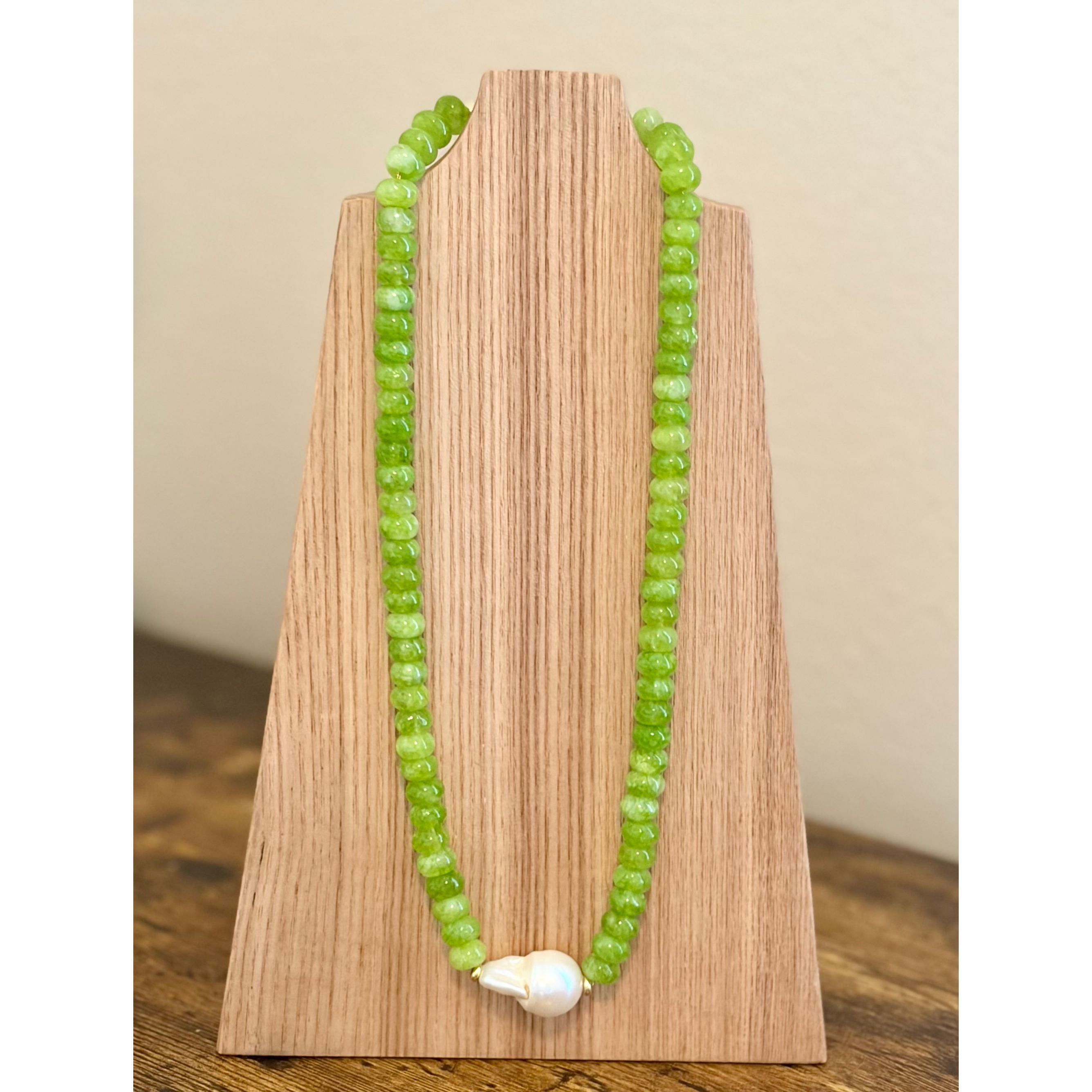 Susie Quartz Beaded Necklace | Moss - Joanna A. Boutique