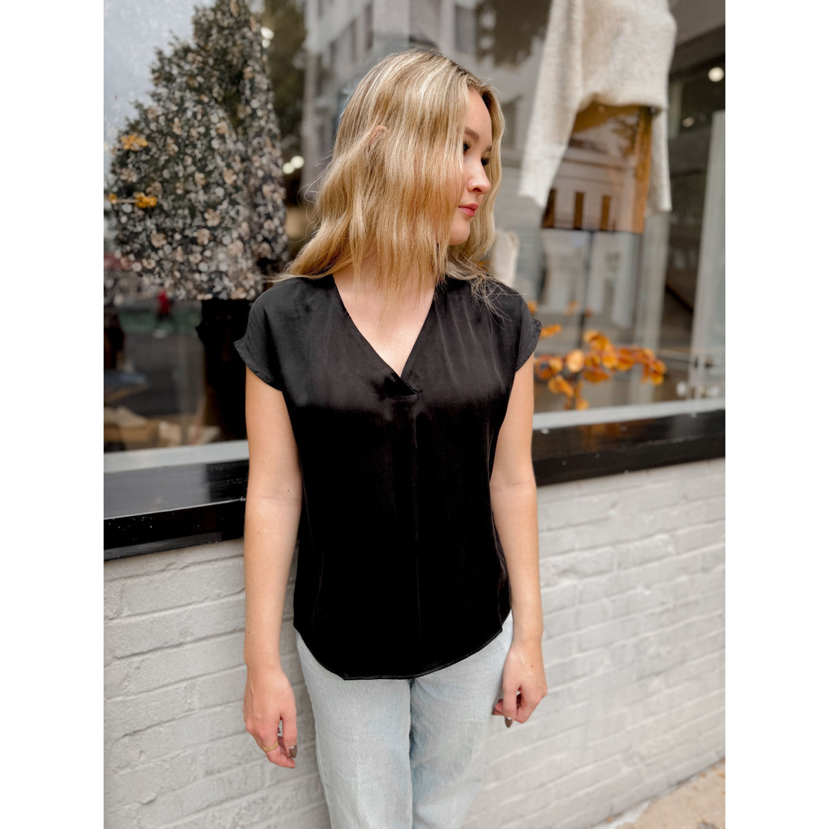Kristen Top | Black - Joanna A. Boutique