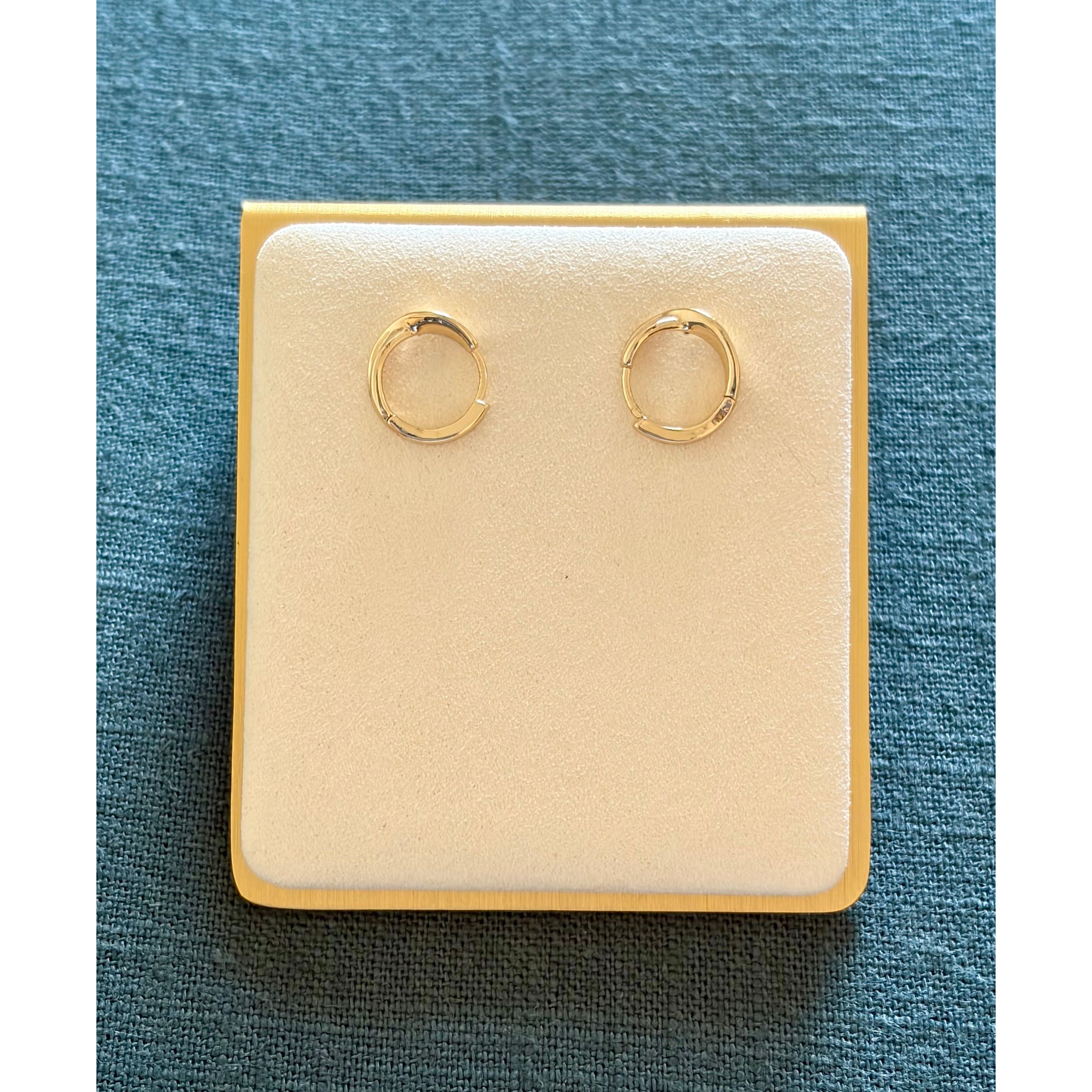 Sia Swirl Mini Hoop Earrings - Joanna A. Boutique