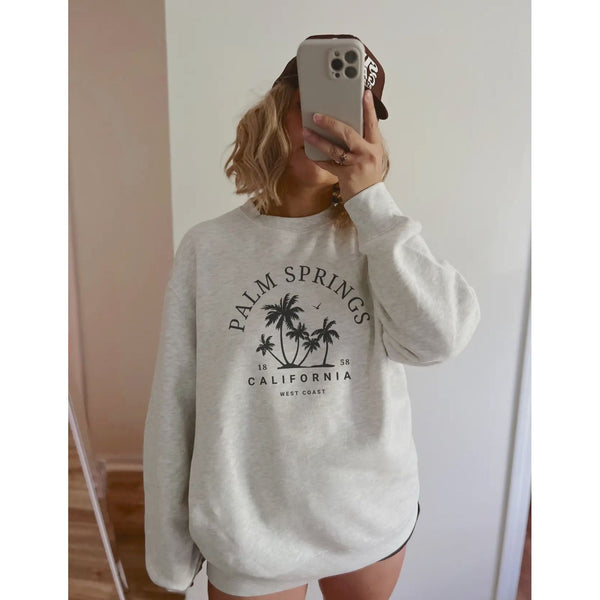 Palm Springs Crew
West coast inspired but made to wear everywhere, the Palm Springs Crew is relaxed + oversized with fleece lining for a comfy swim coverup or late night pullover!

