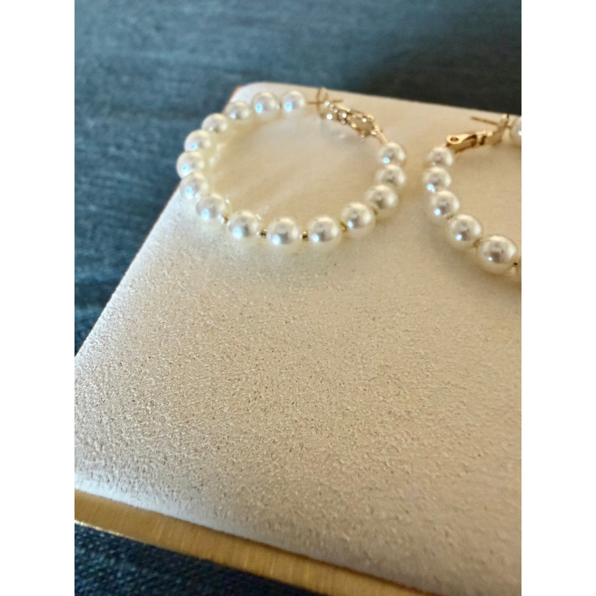 Stacked Pearl Hoops | Medium