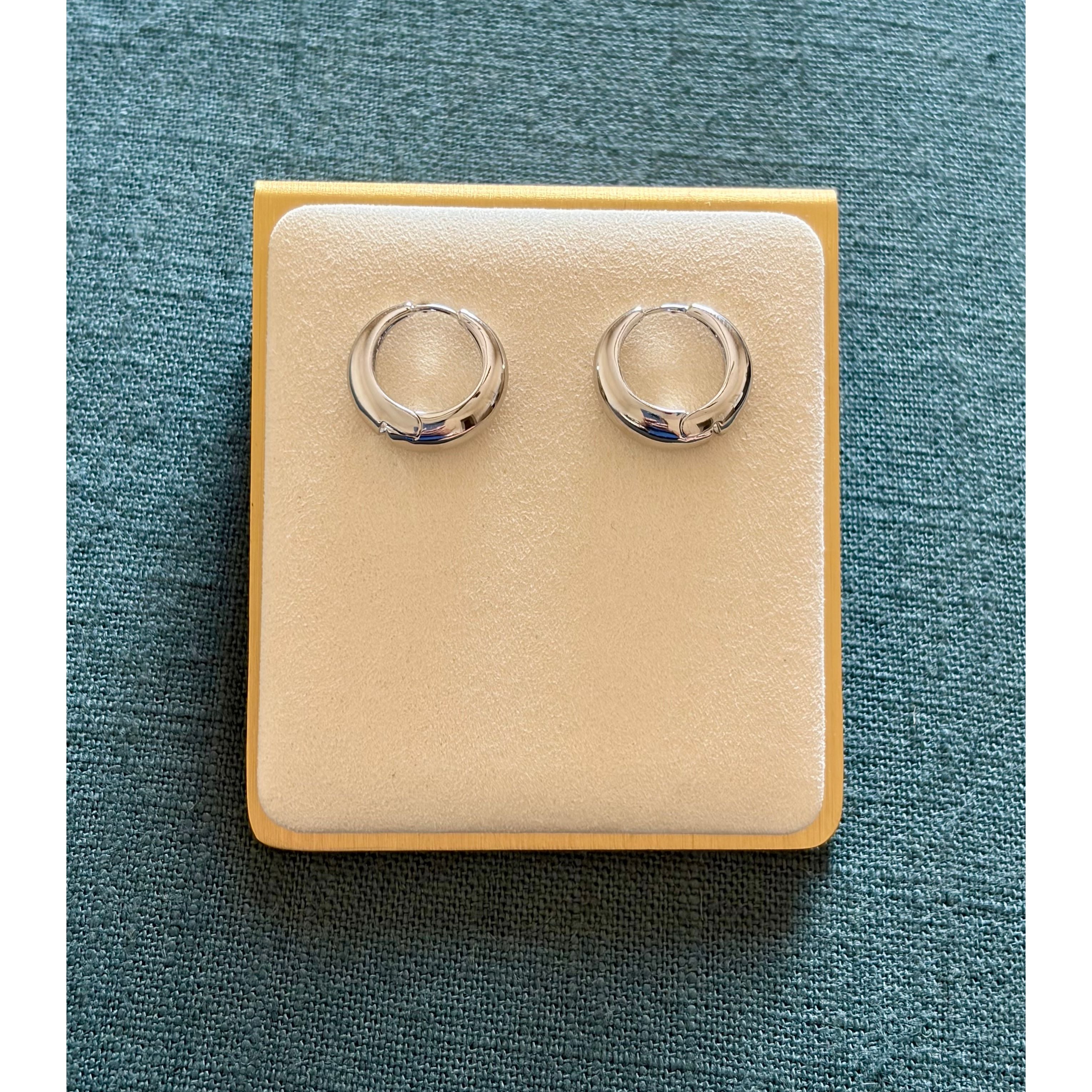 Brynn Hoop | Silver | Small - Joanna A. Boutique