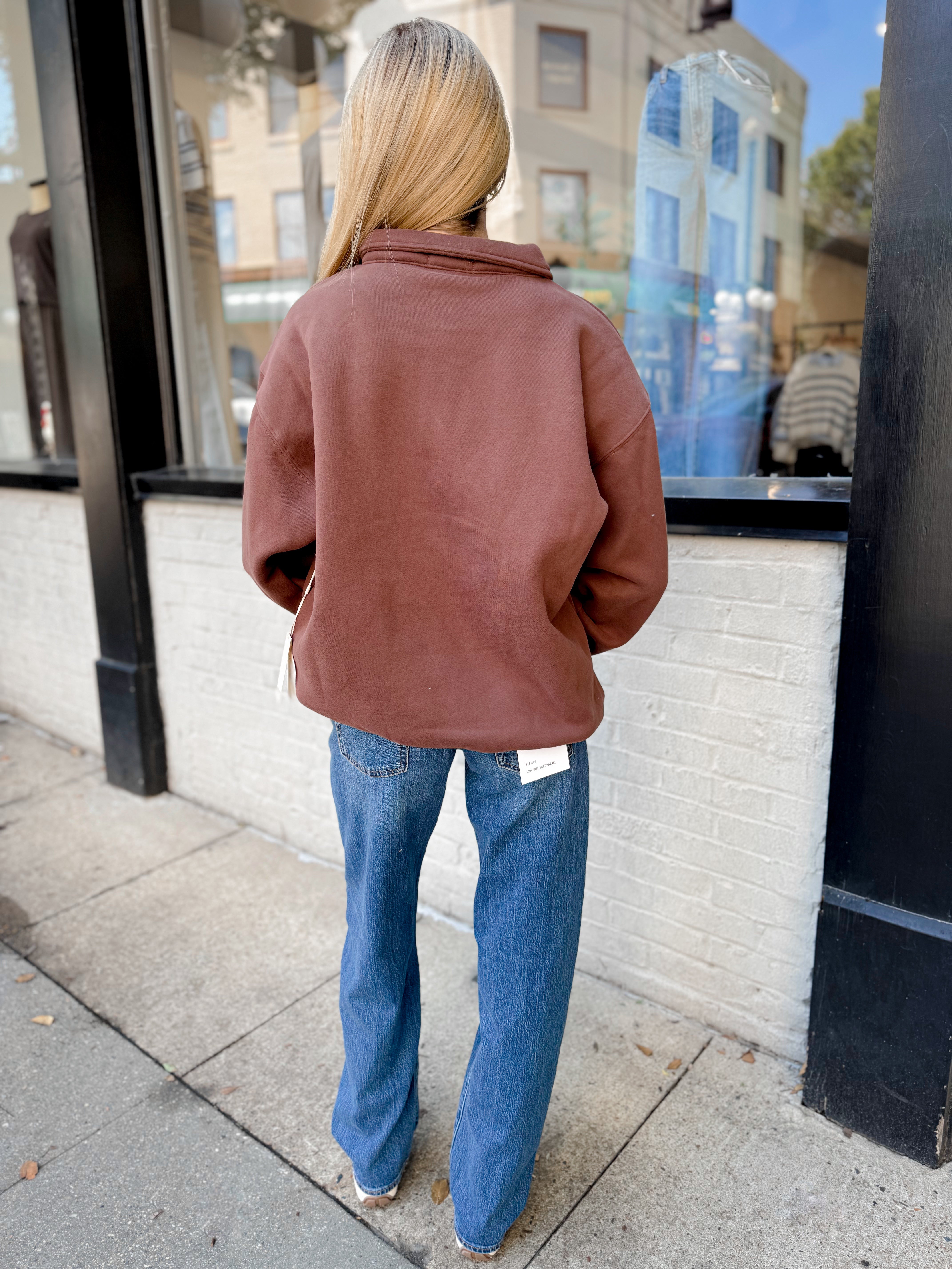 Airport Sweatshirt | Chocolate