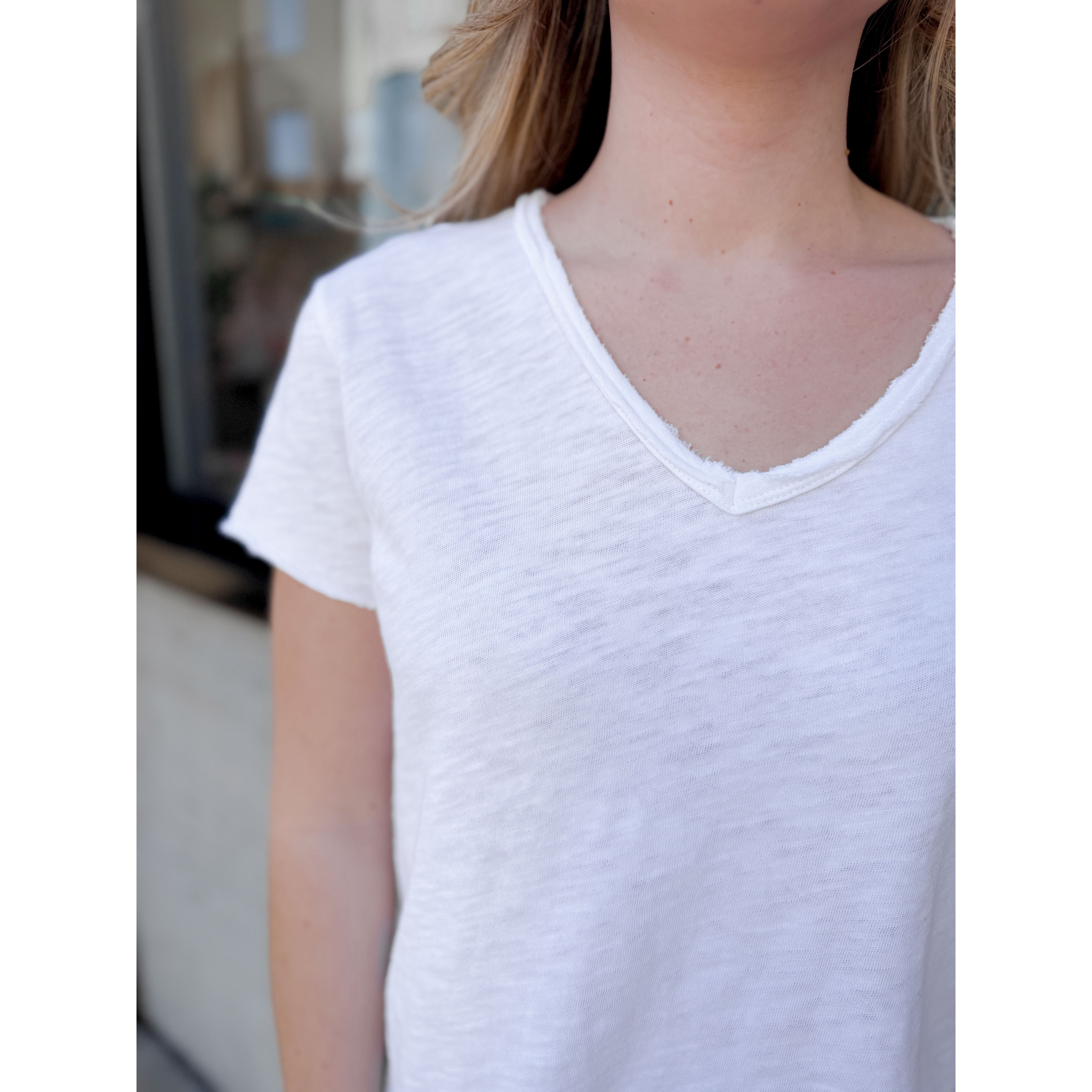 Vanya Tee | White - Joanna A. Boutique
