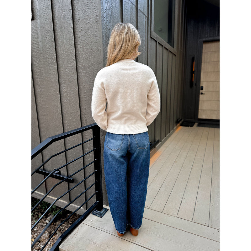 Gabriella Sweater | Ivory - Joanna A. Boutique