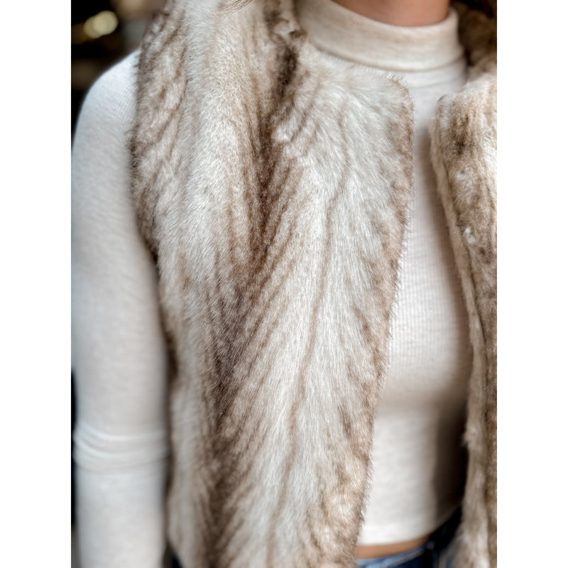 Demi Faux Fur Cropped Vest - Joanna A. Boutique