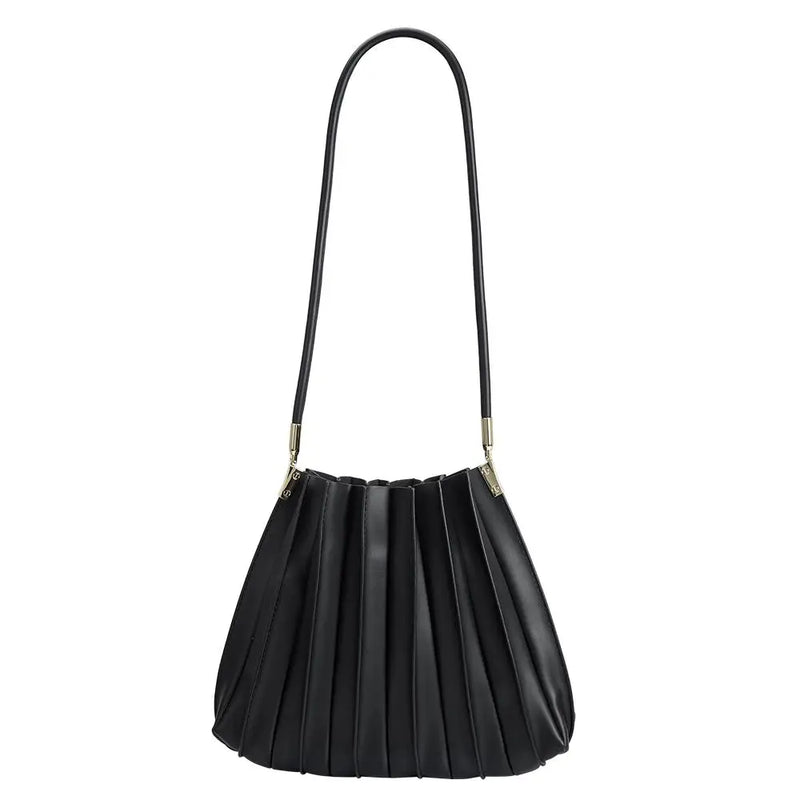 Carrie Pleated Shoulder Bag | Black
