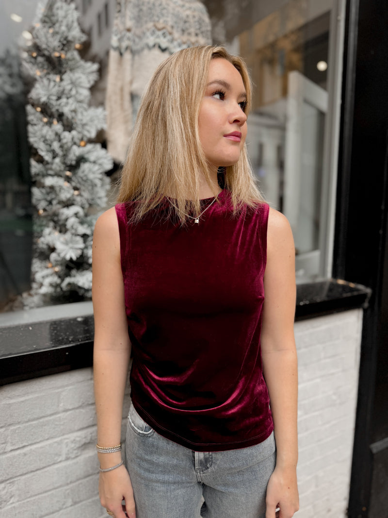 Jaia Top | Cherry Laquer