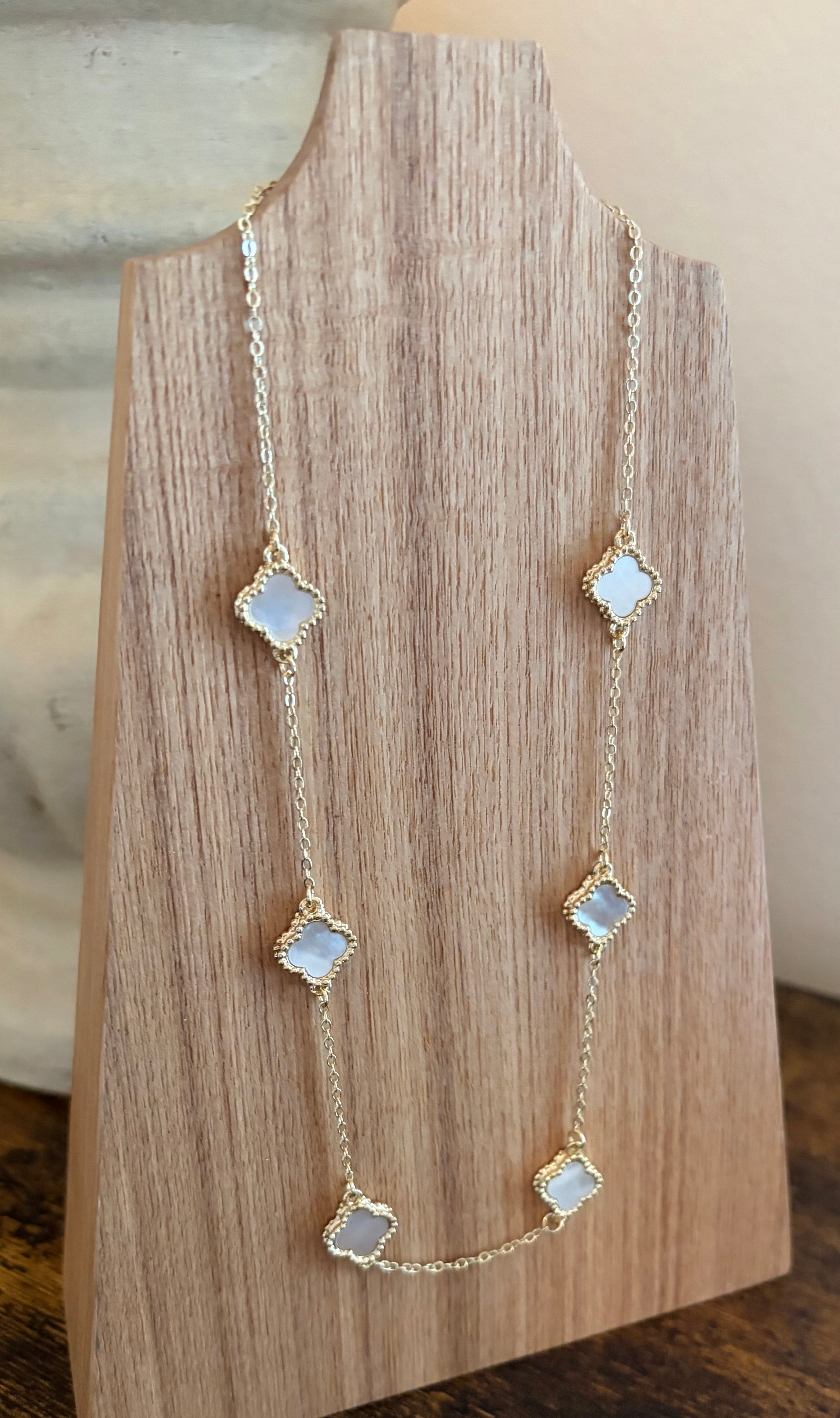 Mini Mother of Pearl Necklace