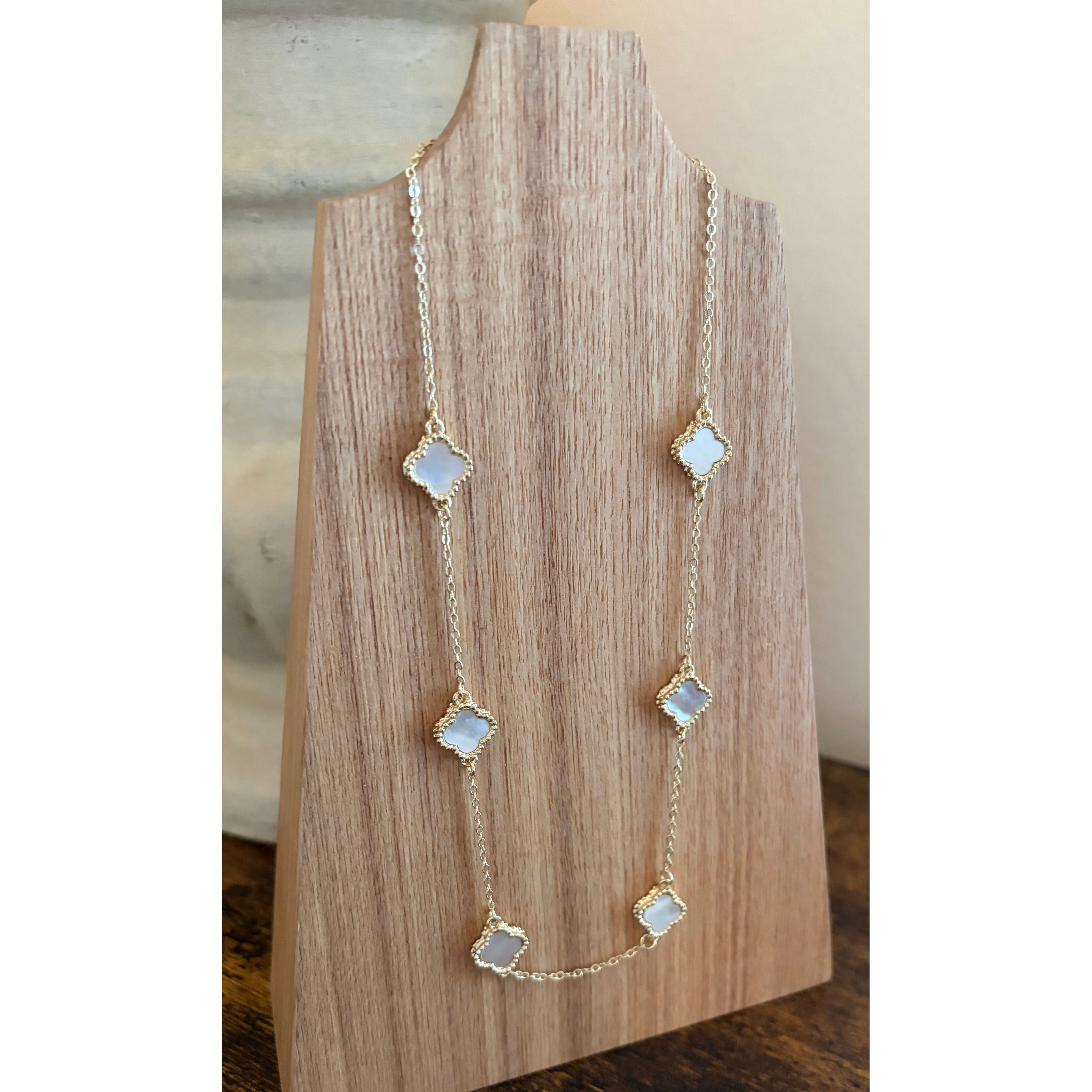 Mini Mother of Pearl Necklace - Joanna A. Boutique