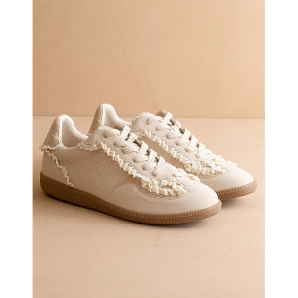Flora Sneaker