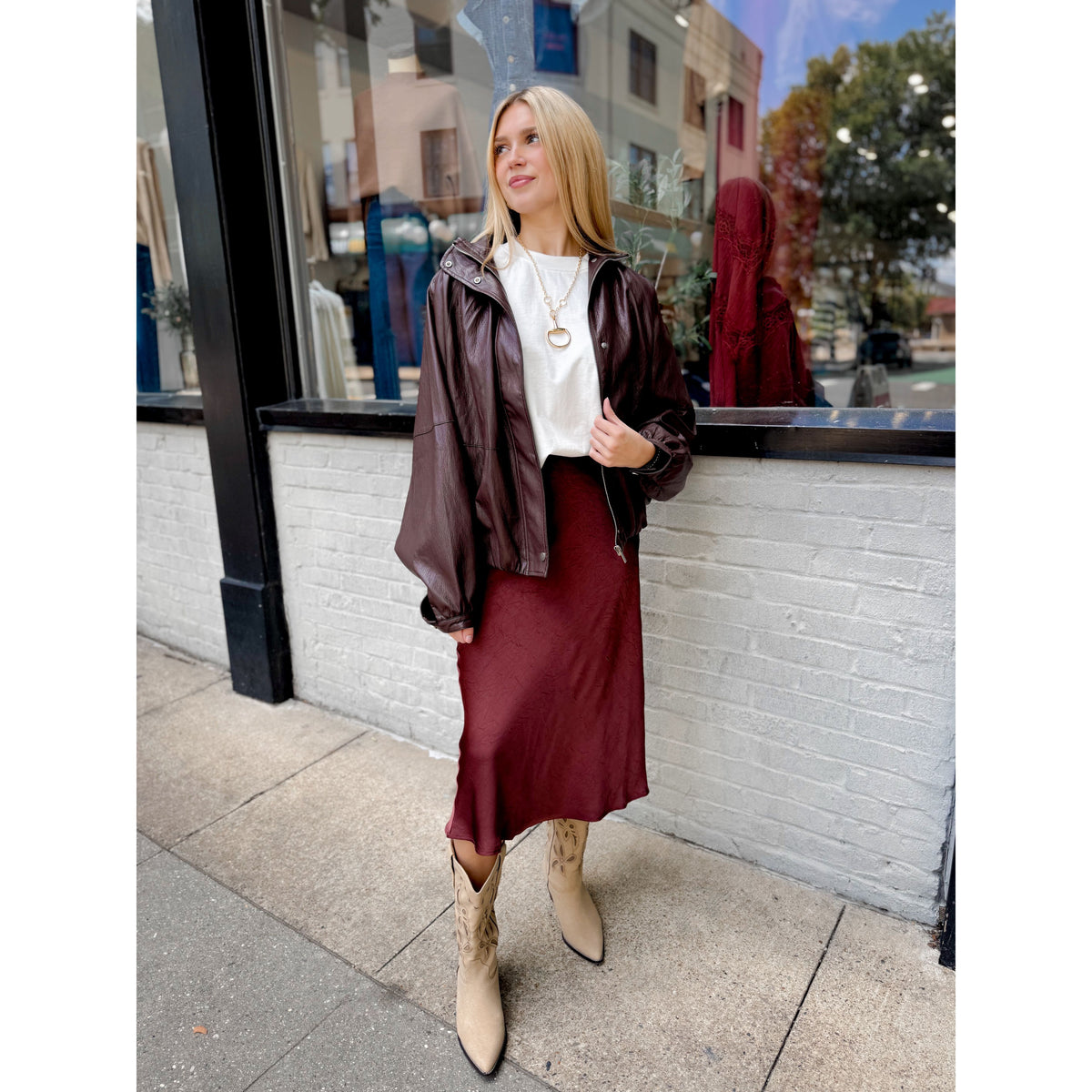 Victoria Oversized Bomber