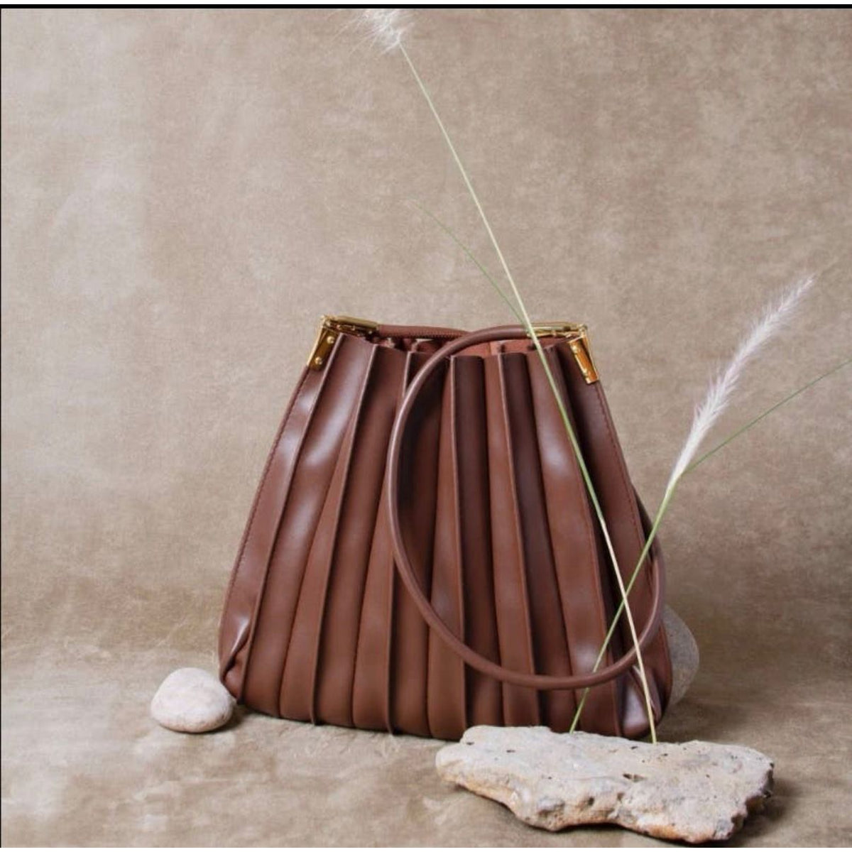 Carrie Pleated Shoulder Bag | Chocolate - Joanna A. Boutique