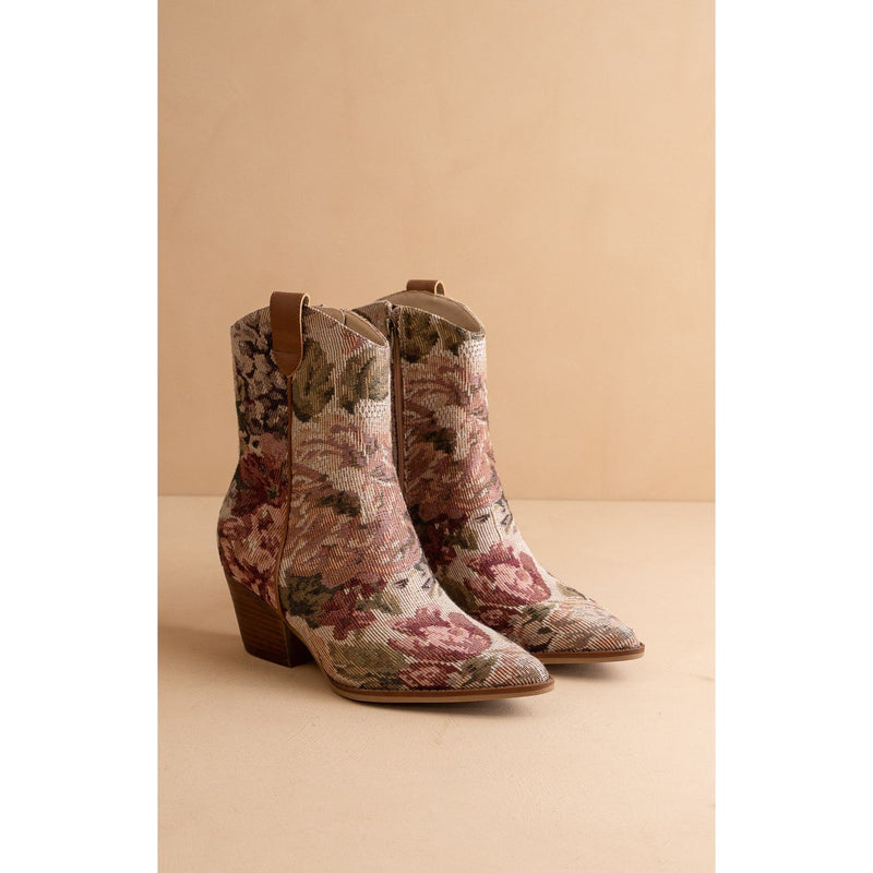 Karina Boot