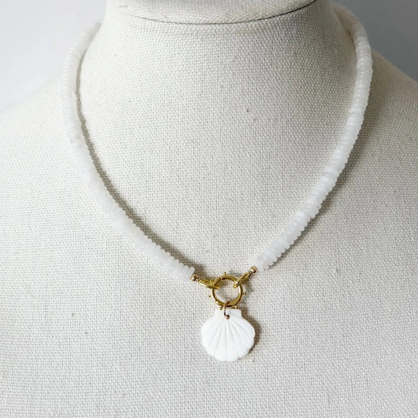Beaded Shelly Necklace - Joanna A. Boutique